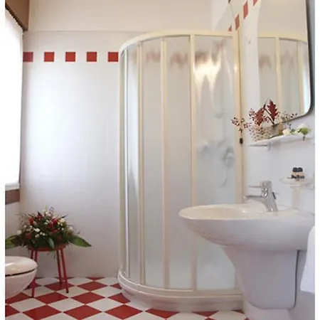 Damodoro Hotel 3*